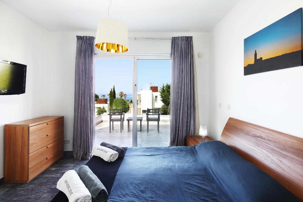 Paradise Cove Luxurious Beach Villas Paphos Exterior photo
