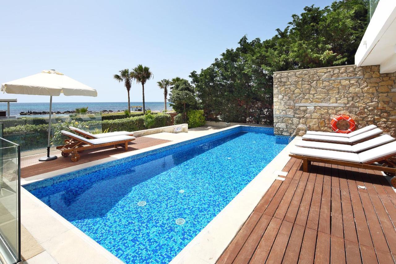 Paradise Cove Luxurious Beach Villas Paphos Exterior photo